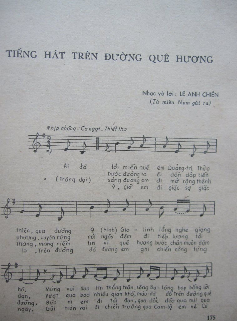 Sheet nhạc Tiếng hát trên đường quê hương - Trang 1