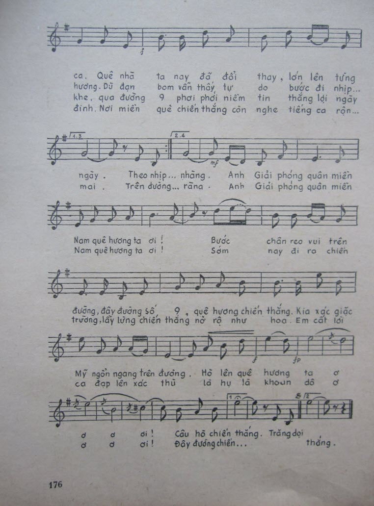 Sheet nhạc Tiếng hát trên đường quê hương - Trang 2