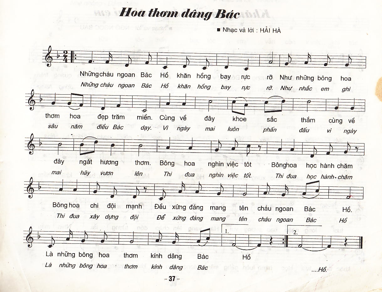 Sheet nhạc Hoa thơm dâng Bác - Trang 1